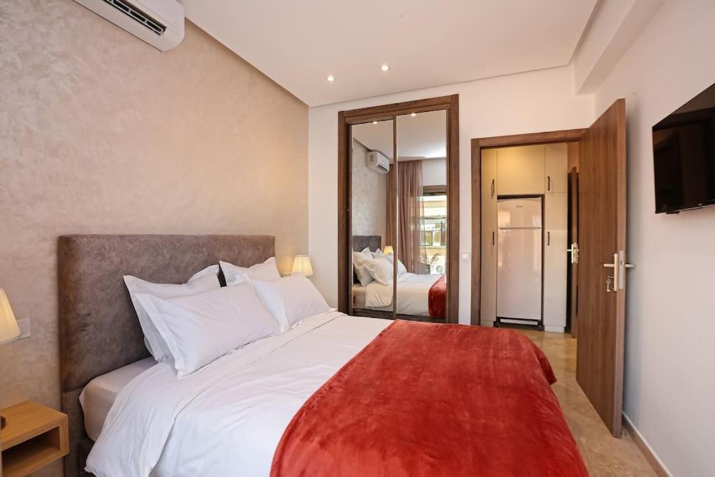 Elegant And Brand New Appart In Hypercenter Of Marrakech Маракеш Екстериор снимка